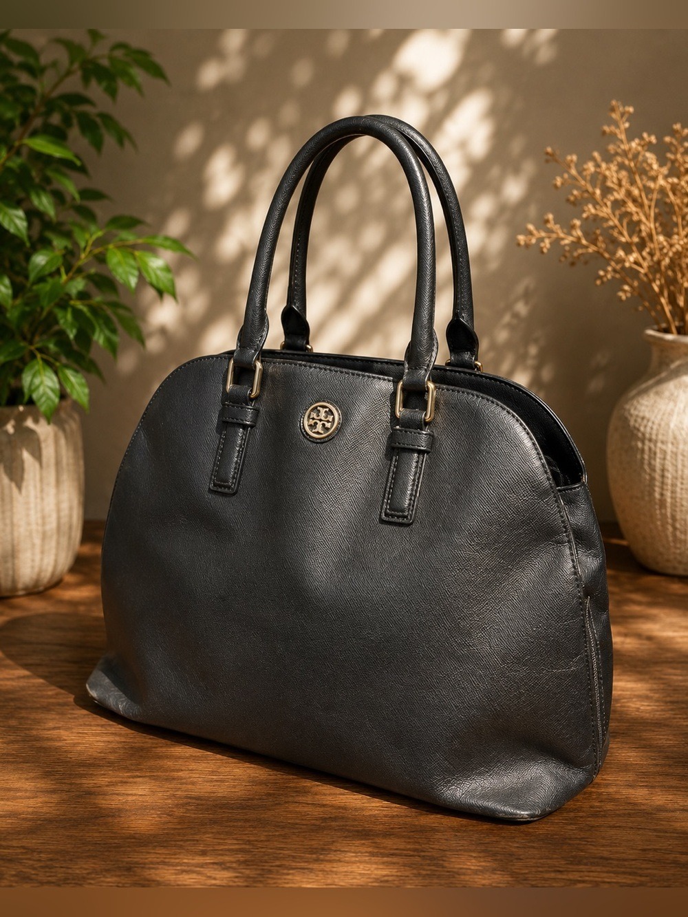 🖤 Tory Burch Black Leather Dome Satchel Purse • Classic Everyday Designer Bag